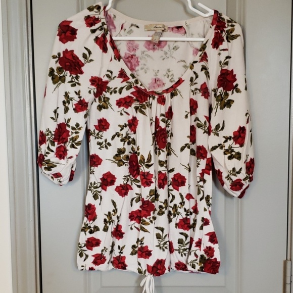 American Rag Tops - 3/25$ Top